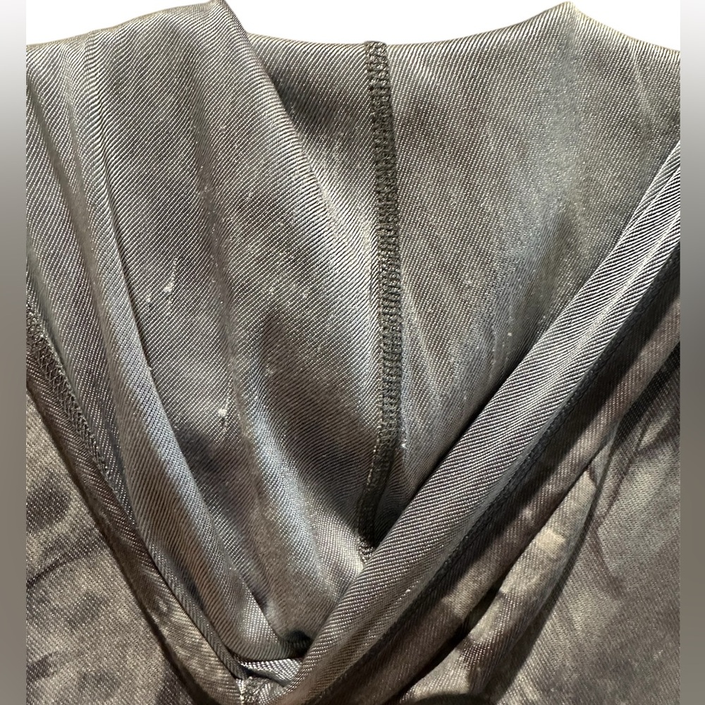 SNO SKINS Charcoal Tie-Dye Hoodie.  Size Medium - Picture 5 of 5